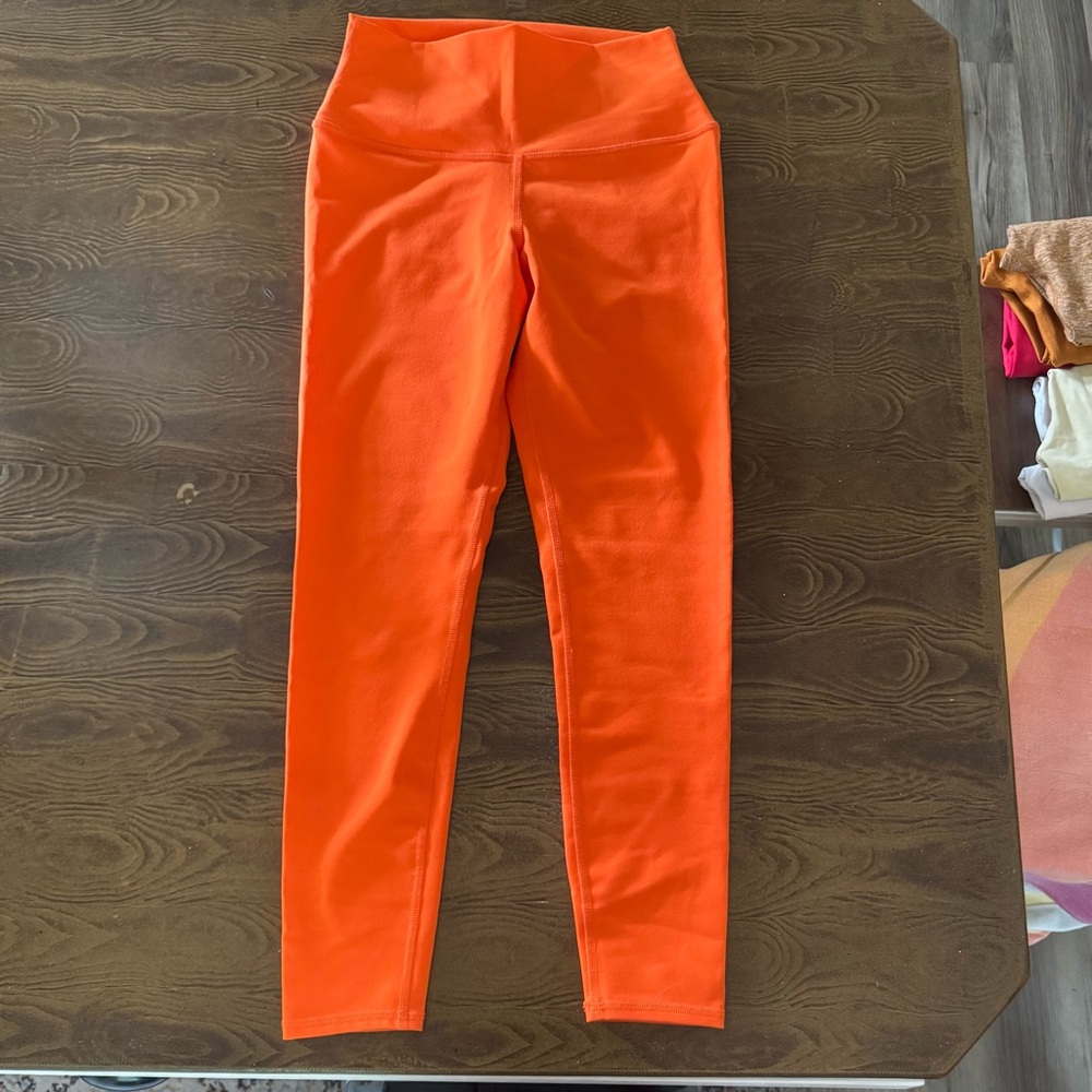Alo Yoga 7/8 Airbrush Legging - Orange